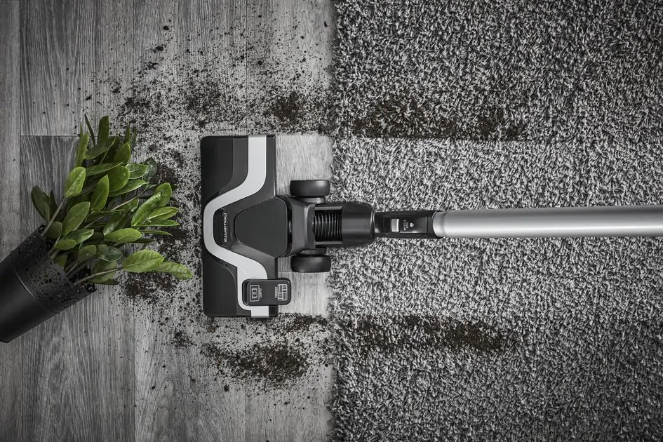 Пилосос безмішковий Rowenta Silence Force Cyclonic Parquet RO7649EA