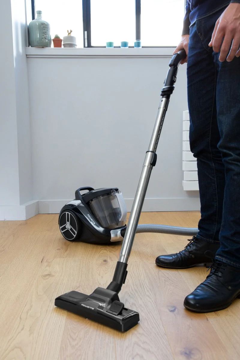 Пилосос безмішковий Rowenta Compact Power XXL RO4873EA