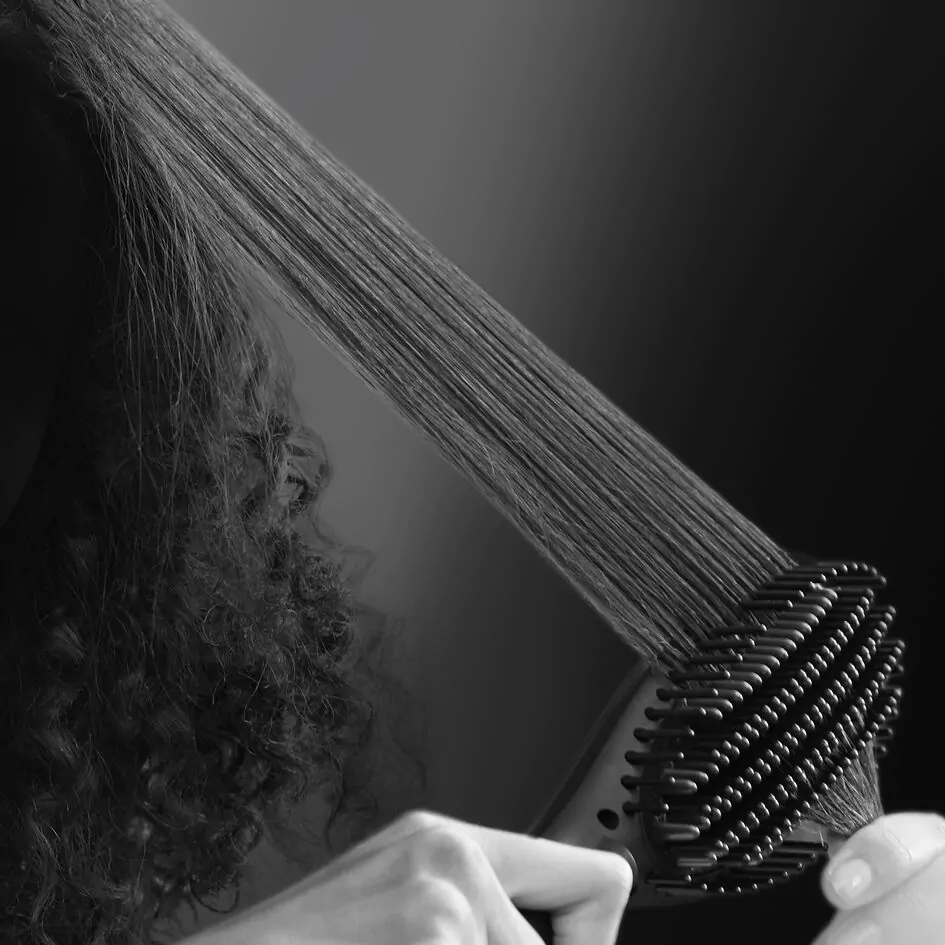 Щітка-випрямляч Rowenta Powerstraight Karl Lagerfeld CF582LF0